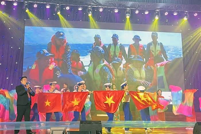 Liên hoan tiếng hát công nhân, viên chức, lao động tỉnh Hưng Yên năm 2023
