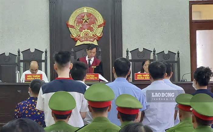 Cựu Phó Chủ tịch thành phố bị tuyên 7 năm tù trong vụ án Sân bay Điện Biên