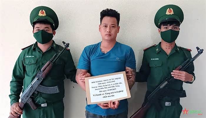Bộ đội Biên phòng Đắk Nông bắt đối tượng vận chuyển trái phép ma túy