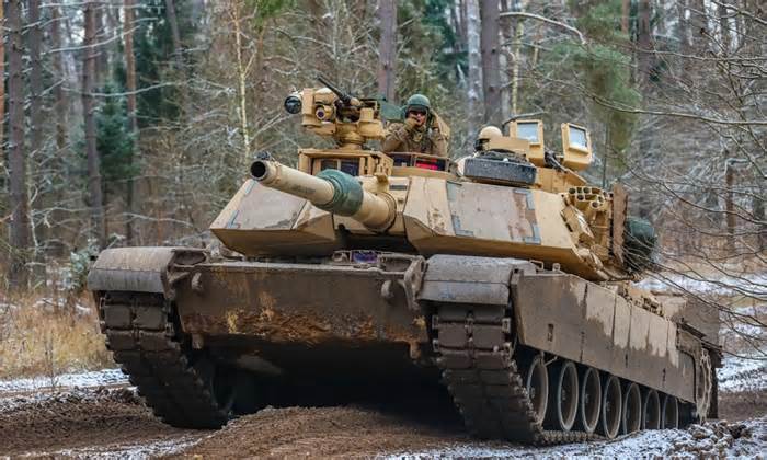 Ukraine lần đầu công bố video xe tăng Abrams thực chiến