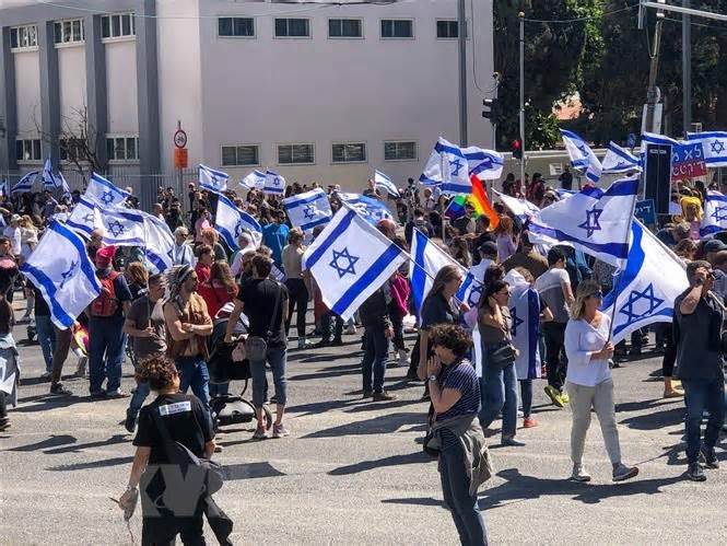 Israel: Biểu tình phản đối cải cách tư pháp bước sang tuần thứ 11