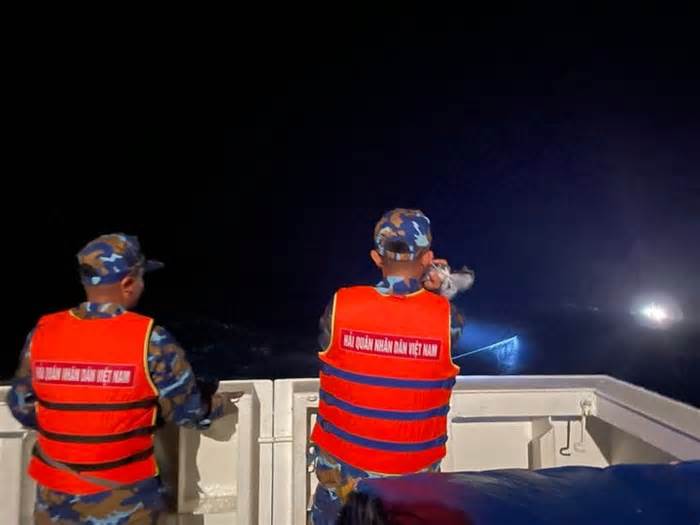 Khánh Hòa: Chìm ghe, 1 ngư dân mất tích