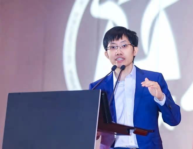 Ông chủ DeepSeek trở thành nhà sáng lập AI giàu nhất thế giới