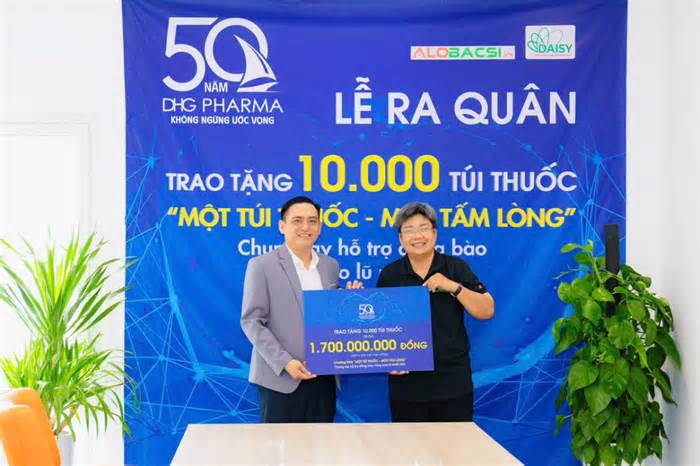 DHG tặng 10.000 túi thuốc gia đình cho người dân vùng bão lũ