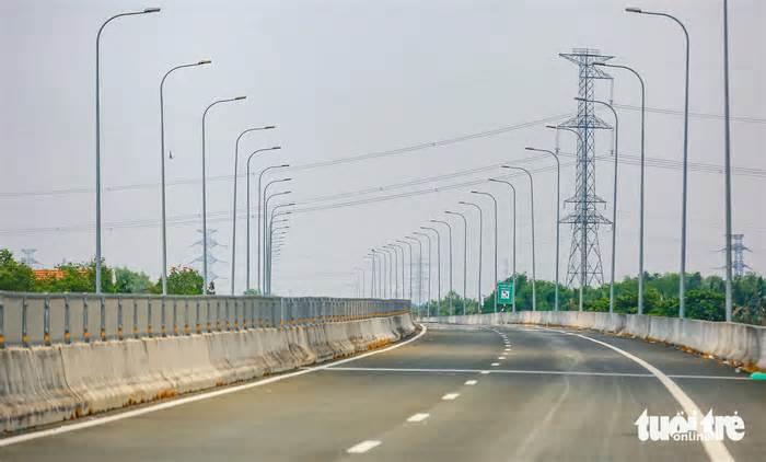 Toàn cảnh 5 nút giao cao tốc Bến Lức - Long Thành kết nối các trục chính vào TP.HCM