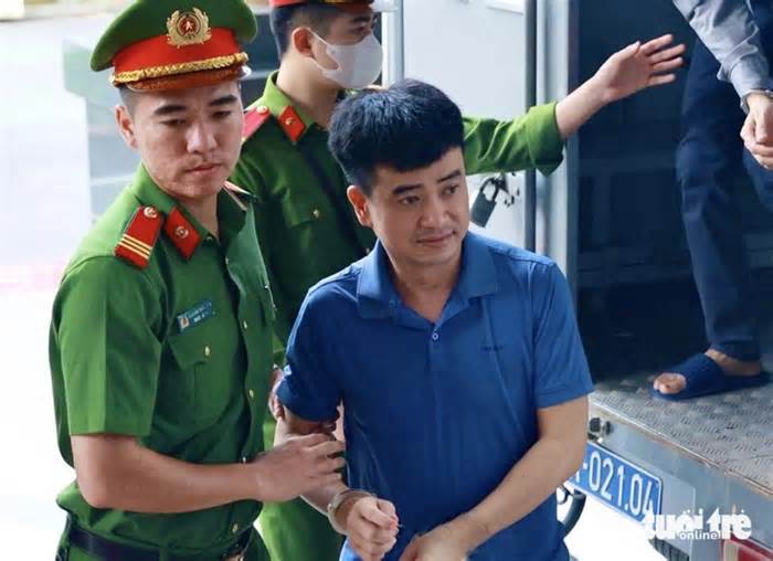 Tổng giám đốc Việt Á xin tòa giải đáp một số thắc mắc để 'đi tù tâm lý thoải mái hơn'