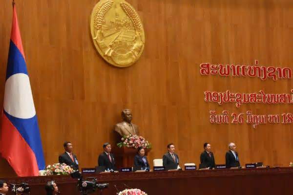 Kỳ họp thứ 5 Quốc hội Lào thông qua nhiều nội dung quan trọng