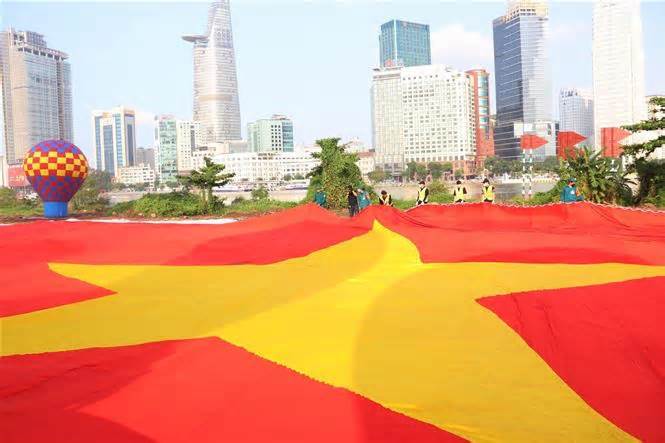 Xây dựng một không gian văn hóa Hồ Chí Minh đúng tầm vóc và ý nghĩa