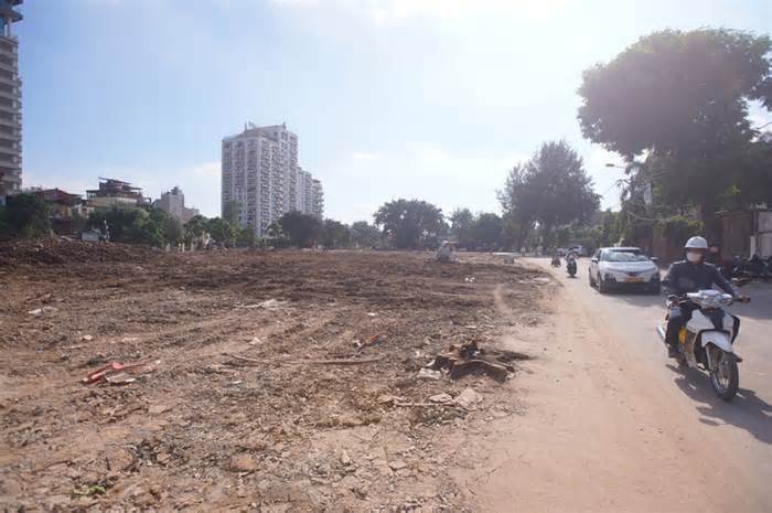 Hà Nội rà soát, làm rõ kiến nghị về giá bồi thường đất dự án đường Đặng Thai Mai