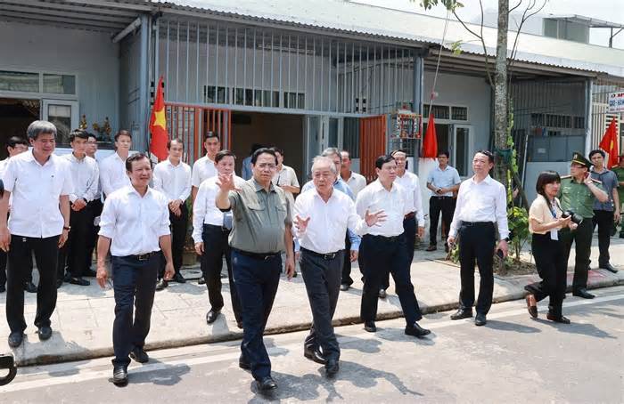 Thủ tướng thăm, kiểm tra các công trình, dự án tại tỉnh Thừa Thiên-Huế
