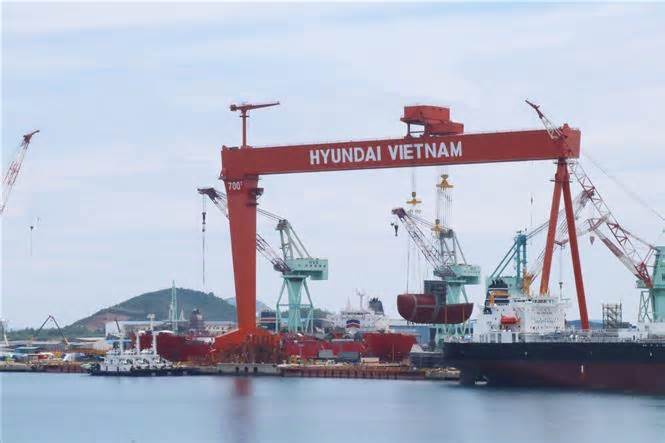 Thiếu hụt công nhân đóng tàu, Hàn Quốc cần nguồn cung từ Việt Nam
