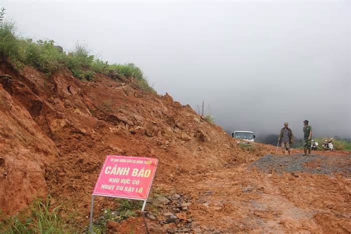Lâm Đồng cảnh báo sạt lở nguy hiểm tại dự án hồ chứa nước Đông Thanh