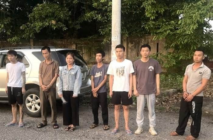 Bắt nhóm người Trung Quốc xuất cảnh trái phép từ Việt Nam sang Lào