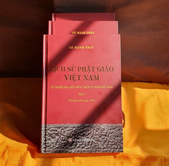 Giáo sư Lê Mạnh Thát tái bản bộ 'Lịch sử Phật giáo Việt Nam'