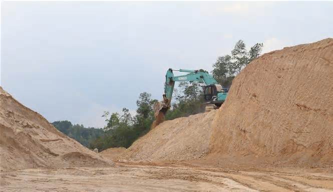 Quảng Nam: Bổ sung các mỏ vật liệu giải quyết yêu cầu cấp bách