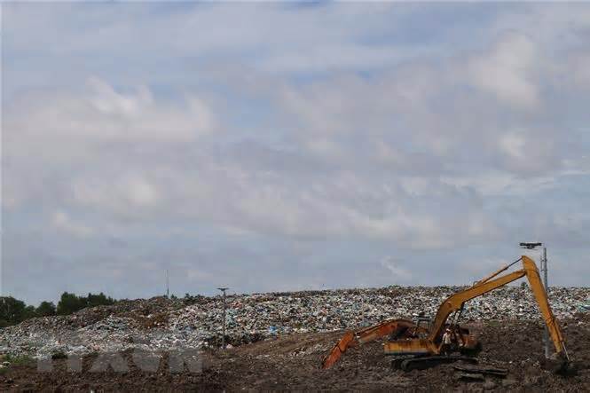 Bến Tre: Công bố tình huống khẩn cấp về môi trường tại bãi rác An Hiệp