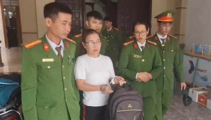 Công an Thanh Hóa bắt tạm giam cựu giáo viên Nguyễn Thị Xuyến