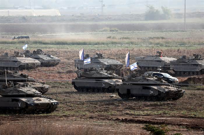 Israel tuyên bố chuẩn bị mở chiến dịch vào Gaza