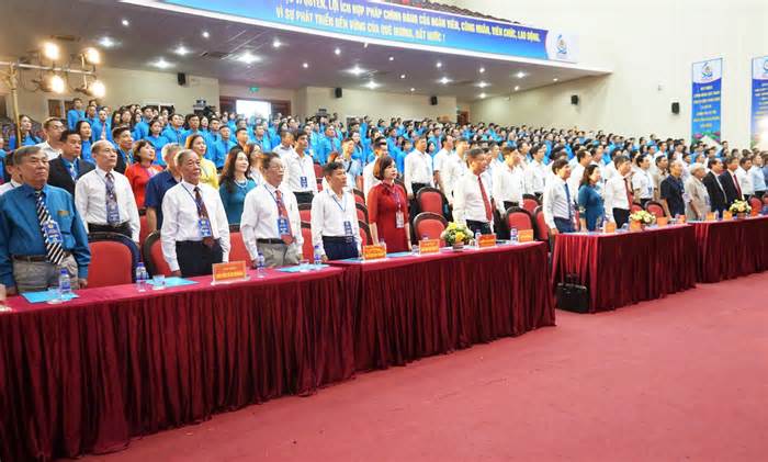 Chủ tịch Tổng Liên đoàn Lao động Việt Nam dự khai mạc Đại hội Công đoàn Ninh Bình