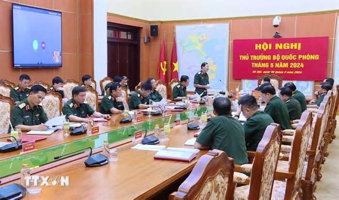Đại tướng Phan Văn Giang chủ trì Hội nghị thủ trưởng Bộ Quốc phòng