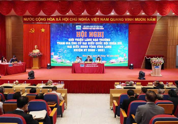 Hiệu trưởng Trường ĐH Cửu Long được giới thiệu ứng cử đại biểu HĐND tỉnh Vĩnh Long