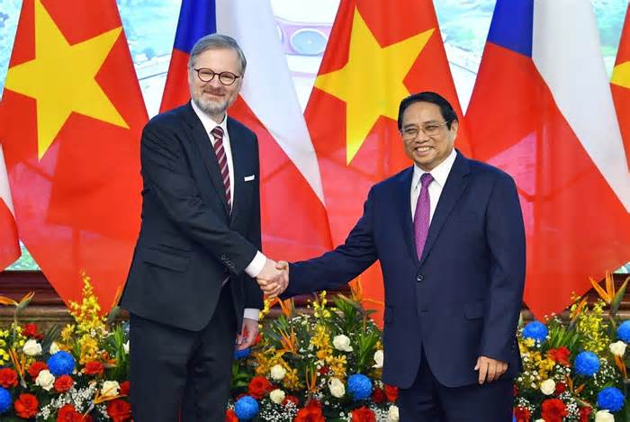 Đại sứ Hynek Kmonicek: Không có quốc gia châu Á nào gần gũi với Cộng hòa Czech như Việt Nam