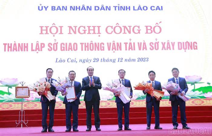 Cải cách tổ chức bộ máy: Tránh tình trạng nhập rồi tách