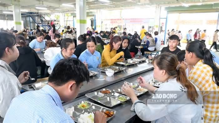 Công đoàn tỉnh Tiền Giang nỗ lực nâng cao chất lượng bữa ăn cho NLĐ