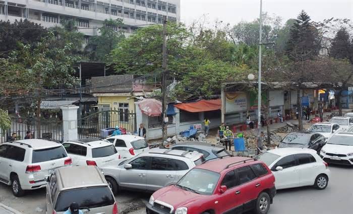 Chín trung tâm đăng kiểm ở Hà Nội được hoạt động trở lại