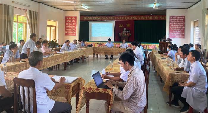 Hàng trăm y bác sĩ ở Quảng Ngãi mong mỏi nhận phụ cấp