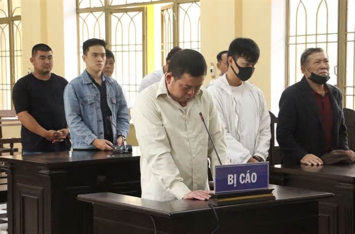 Tài xế xe khách gây tai nạn thương tâm ở Quảng Nam lĩnh 8 năm tù
