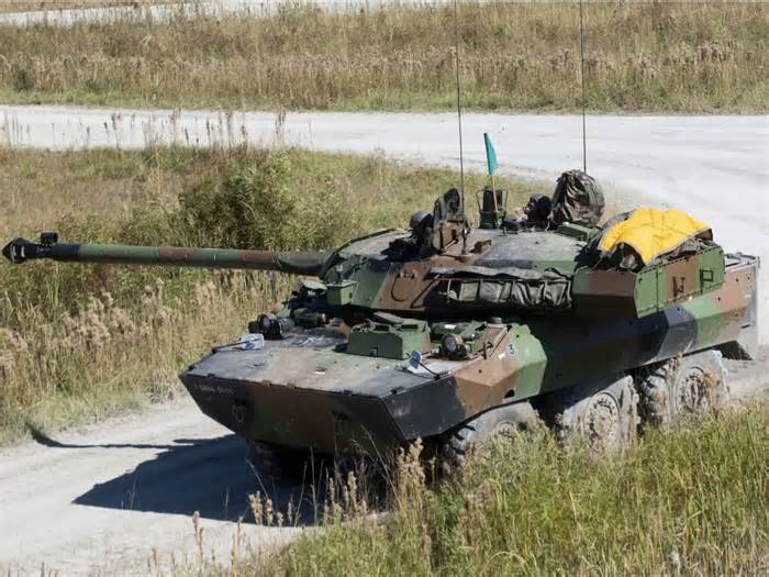 Chỉ huy Ukraina chê xe tăng Pháp vì lớp giáp mỏng