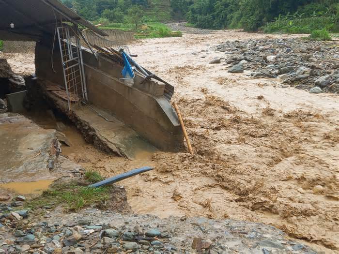 Hoàn lưu bão số 2 tiếp tục gây mưa lớn ở Bắc Bộ, Thanh Hóa và Nghệ An