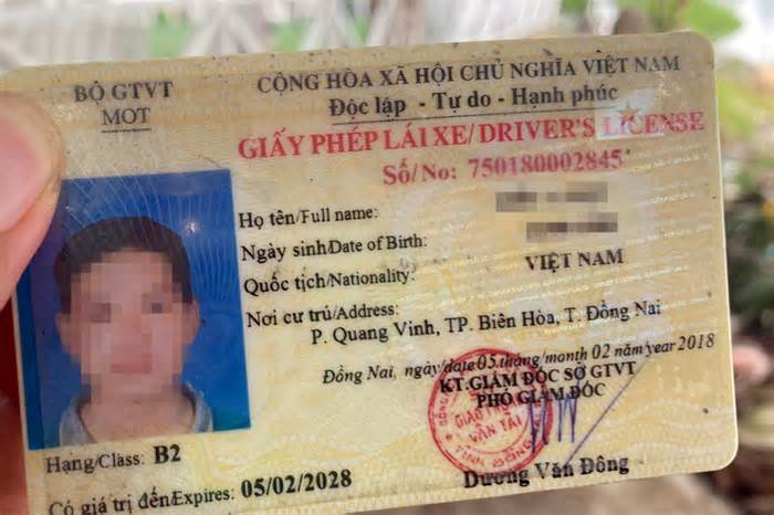 Đồng Nai 'quay xe', nhận lại hồ sơ cấp đổi giấy phép lái xe