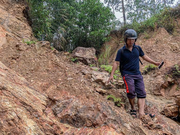 Đà Nẵng: 40 hộ dân bên chân núi Sọ muốn được di dời