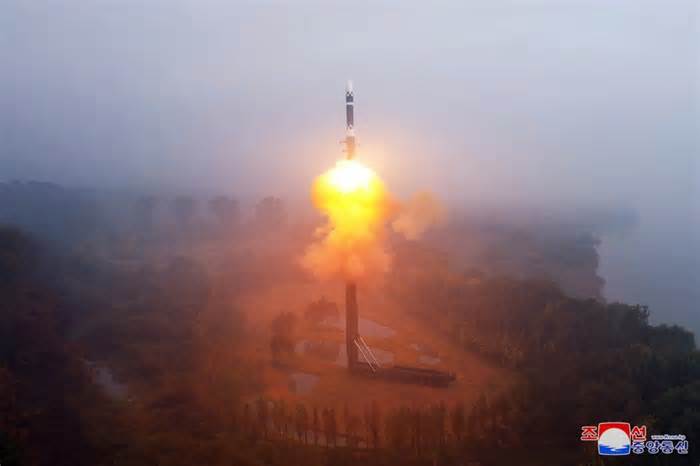 Một tên lửa ICBM trúng nhiều đích của Triều Tiên, Mỹ-Nhật-Hàn khẩn cấp ra tuyên bố chung, HĐBA bị gọi tên