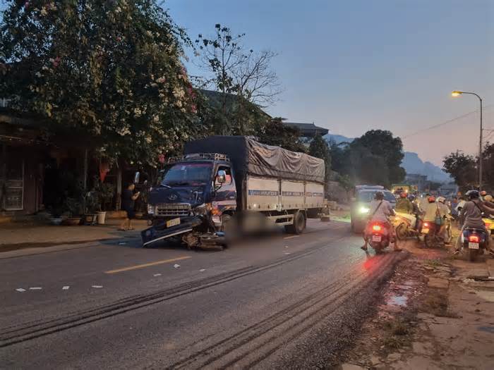 Tai nạn giao thông trên Quốc lộ 6, 2 người tử vong