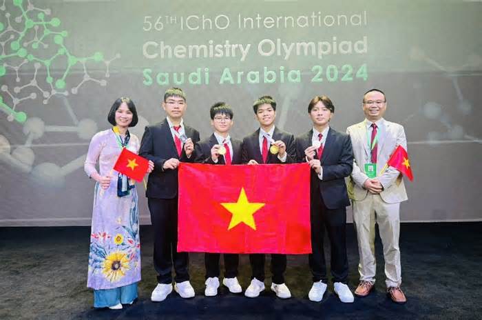 Đội tuyển Việt Nam thắng đậm với 3 Huy chương Vàng, 1 Huy chương Bạc Olympic Hóa học quốc tế