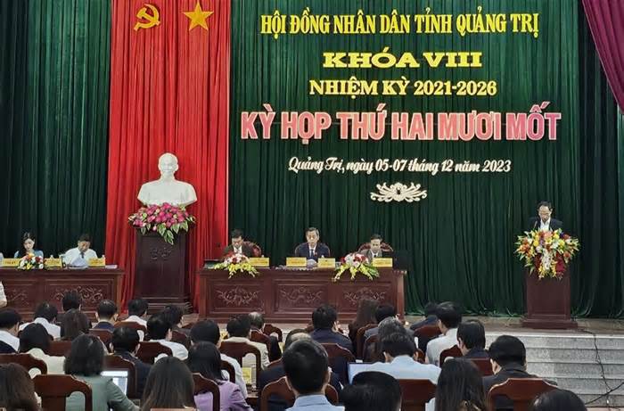 Công bố phiếu tín nhiệm 29 chức danh do Hội đồng nhân dân tỉnh Quảng Trị bầu