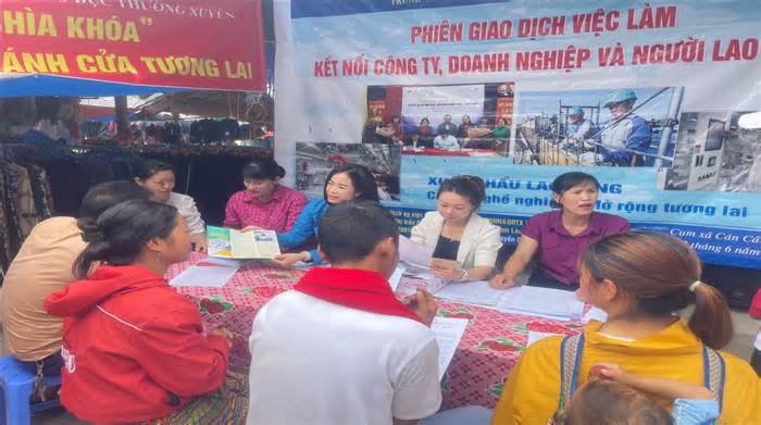 Công đoàn tìm việc cho người lao động vùng cao ở Lào Cai