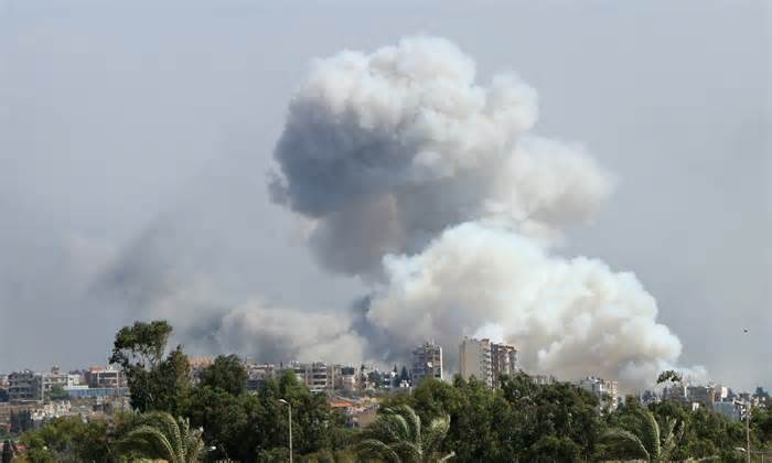 LHQ, châu Âu lo ngại trước cuộc tập kích của Israel vào Lebanon