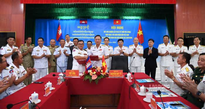Hải quân Việt Nam – Campuchia họp rút kinh nghiệm tuần tra chung