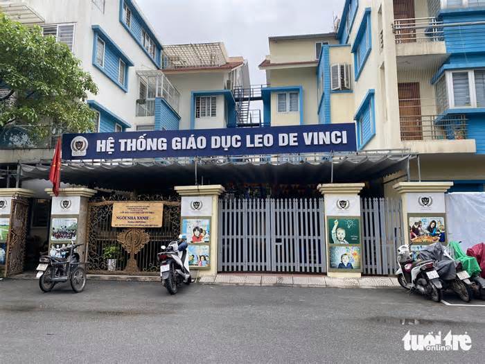 Bé 3 tuổi gãy chân trong lớp ở Hà Nội: Cơ sở mầm non phải đóng cửa từ 14-4