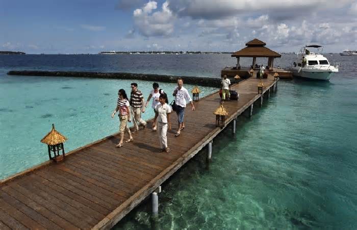 Maldives phát lệnh cấm, Israel cảnh báo công dân