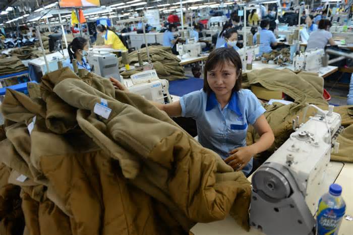 Công ty may Garmex Sài Gòn: Sau cắt giảm nghìn nhân sự, dàn 'sếp' mới ra sao?