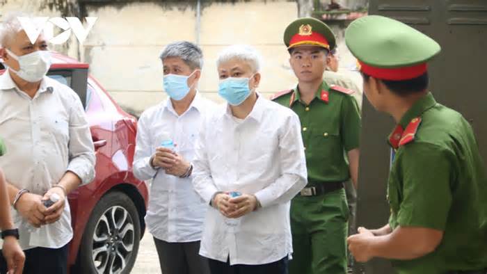Cựu Giám đốc Sở LĐ-TB&XH tỉnh Bình Dương Lê Minh Quốc Cường hầu tòa