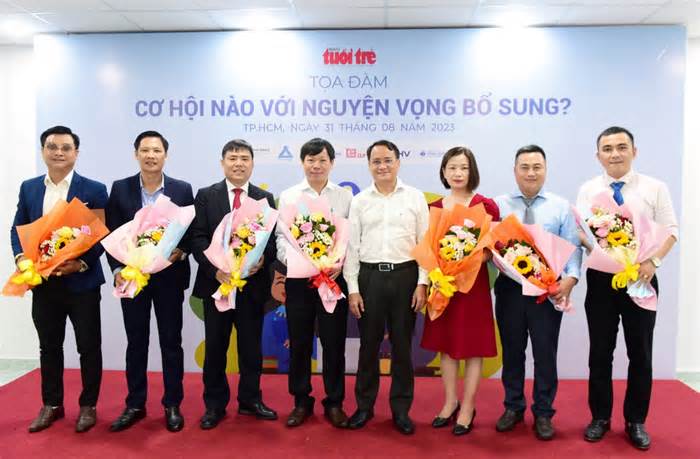 Các trường đại học tuyển bổ sung bao nhiêu chỉ tiêu?