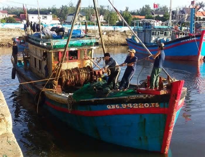 Một ngư dân Quảng Ngãi thiệt mạng trên biển