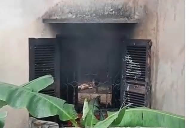Vụ xin tiền không cho con tưới xăng đốt nhà: Người mẹ đã tử vong