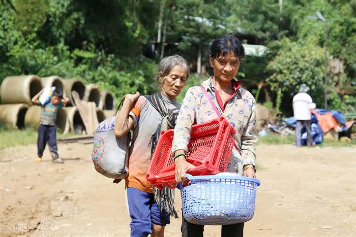 Vùng cao Quảng Nam lo sạt lở